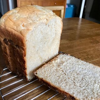 ホームベーカリーで味噌と玉ねぎの食パン